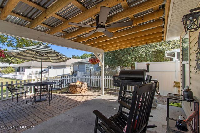 96055 AQUA VISTA Court, Yulee, FL 32097