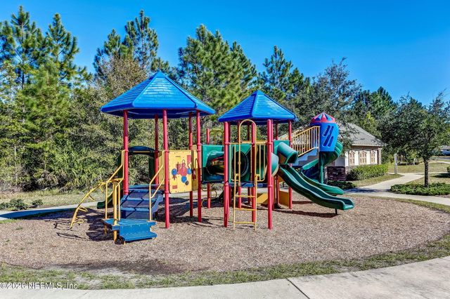 96055 AQUA VISTA Court, Yulee, FL 32097