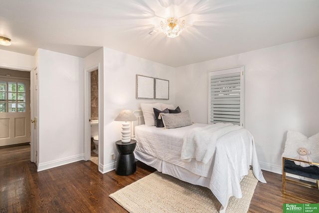 652 N 66 Street, Omaha, NE 68132