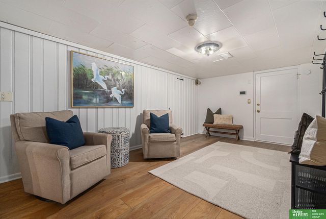 652 N 66 Street, Omaha, NE 68132