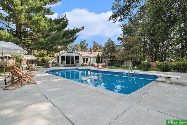 652 N 66 Street, Omaha, NE 68132