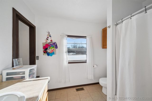 442156 E 367 Road, Big Cabin, OK 74332