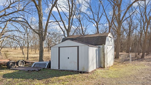 442156 E 367 Road, Big Cabin, OK 74332