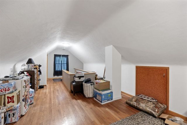 1611 Hollywood Boulevard NE, Cedar Rapids, IA 52402