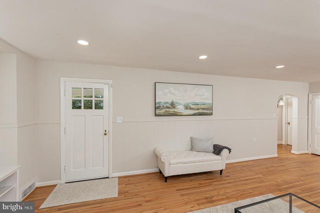 571 WOODBINE AVE, Baltimore, MD 21204
