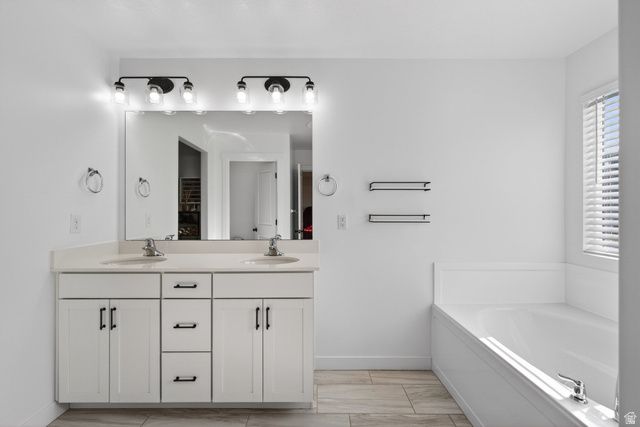 8703 W BECKVILLE DR, Magna, UT 84044