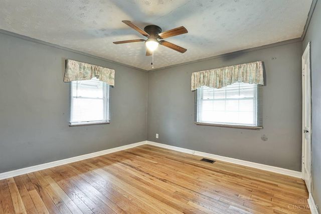 4425 Clifford Road, Deer Park, OH 45236