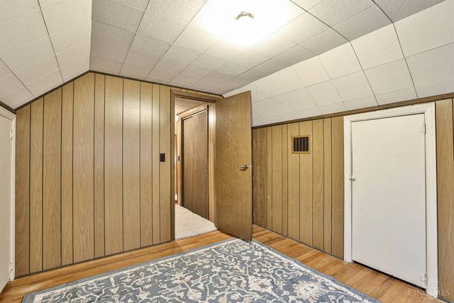 4425 Clifford Road, Deer Park, OH 45236