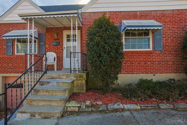 4425 Clifford Road, Deer Park, OH 45236