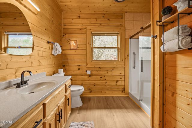 2619 Bear Crossing Way, Sevierville, TN 37862