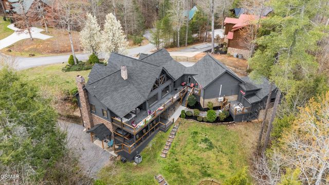 2619 Bear Crossing Way, Sevierville, TN 37862