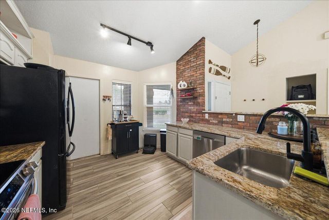 2728 SAM HARDWICK Boulevard, Jacksonville, FL 32246