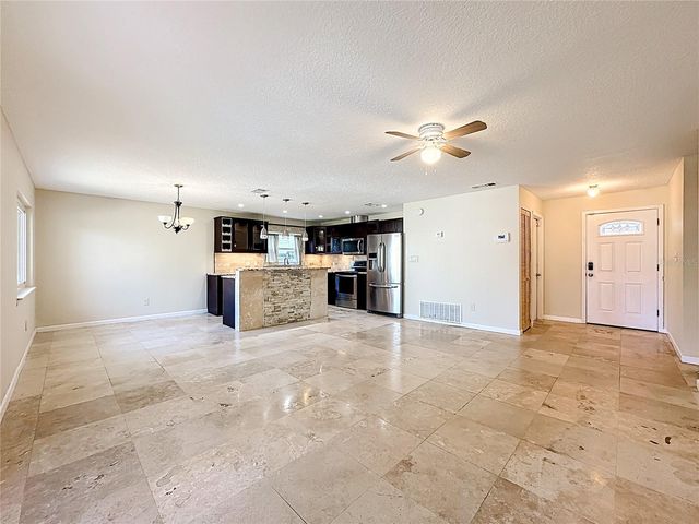 180 N ULYSSES DRIVE, Apopka, FL 32703