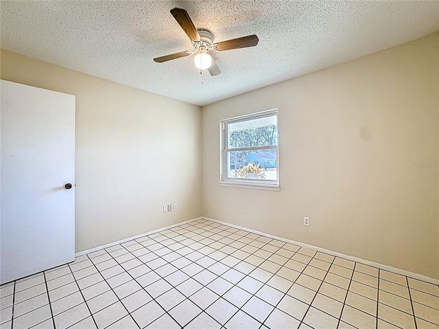 180 N ULYSSES DRIVE, Apopka, FL 32703