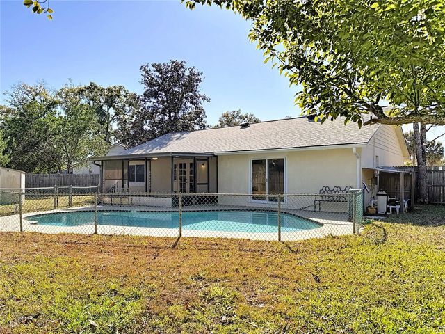 180 N ULYSSES DRIVE, Apopka, FL 32703