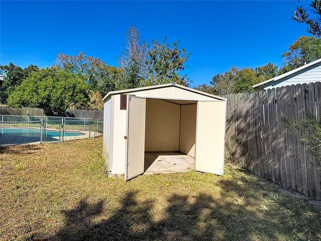 180 N ULYSSES DRIVE, Apopka, FL 32703