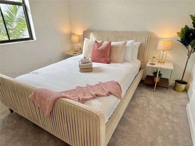 20433 NW 4th Ct, Miami Gardens, FL 33169