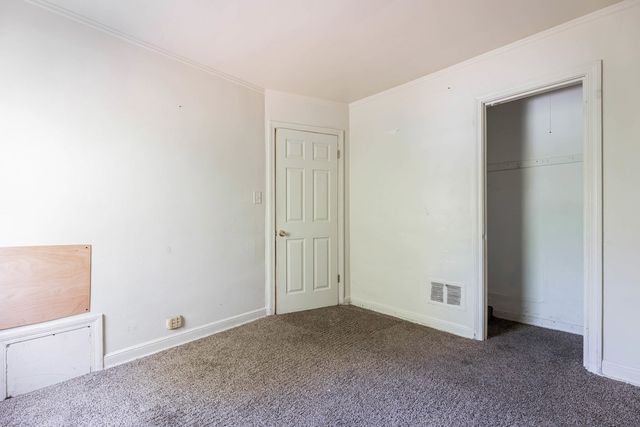 652 E 105th Place, Chicago, IL 60628