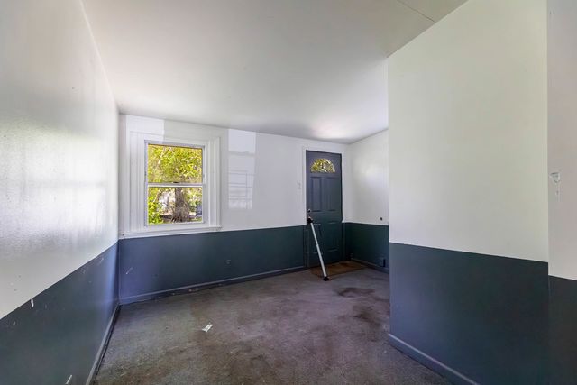652 E 105th Place, Chicago, IL 60628