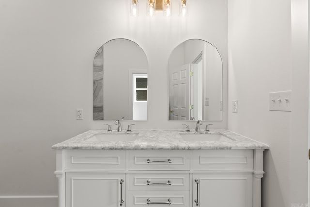 1416 S Izard Street, Little Rock, AR 72202