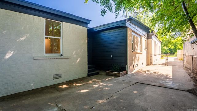 1416 S Izard Street, Little Rock, AR 72202