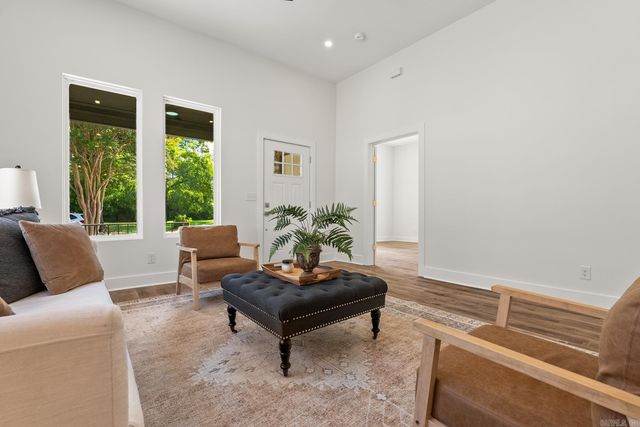 1416 S Izard Street, Little Rock, AR 72202