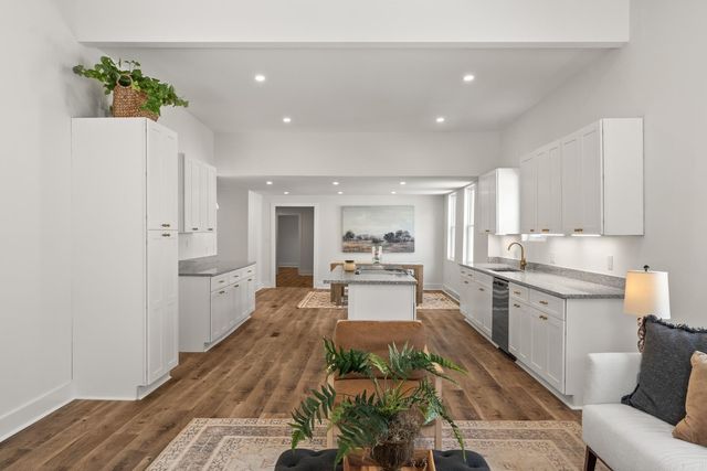 1416 S Izard Street, Little Rock, AR 72202