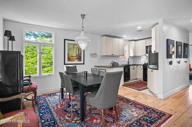 100 1st Street 6, Keyport, NJ 07735