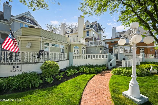 100 1st Street 6, Keyport, NJ 07735