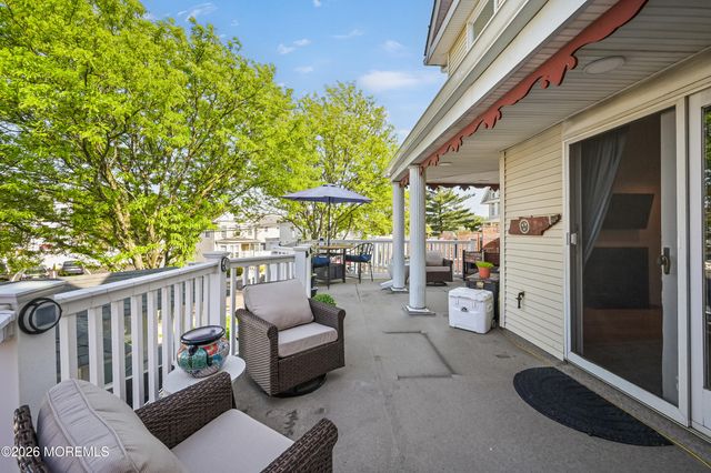 100 1st Street 6, Keyport, NJ 07735