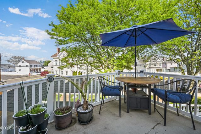 100 1st Street 6, Keyport, NJ 07735