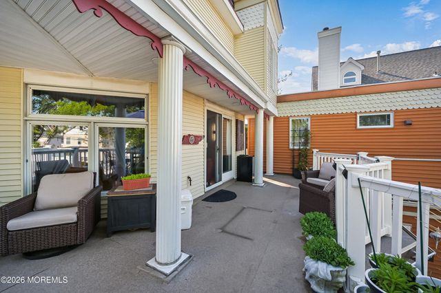 100 1st Street 6, Keyport, NJ 07735