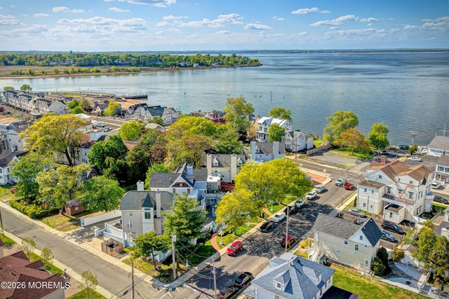 100 1st Street 6, Keyport, NJ 07735