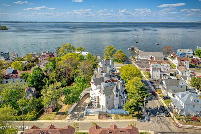100 1st Street 6, Keyport, NJ 07735