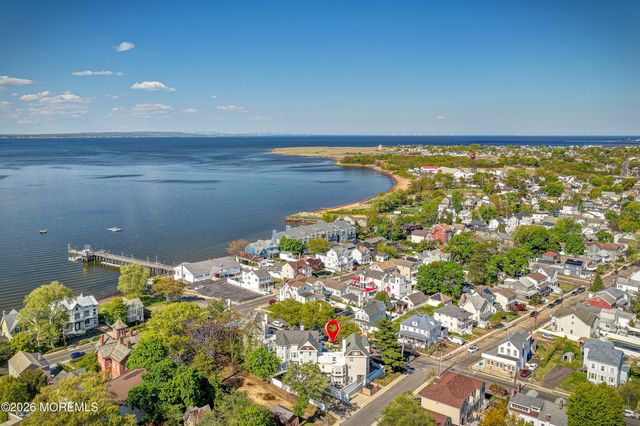 100 1st Street 6, Keyport, NJ 07735