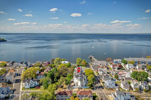 100 1st Street 6, Keyport, NJ 07735