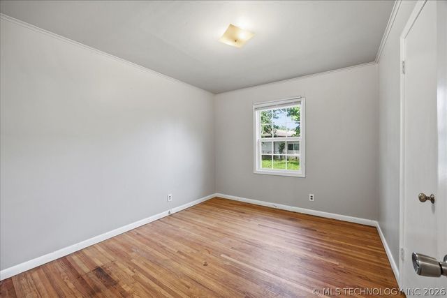 107 S 43rd West Avenue, Tulsa, OK 74127
