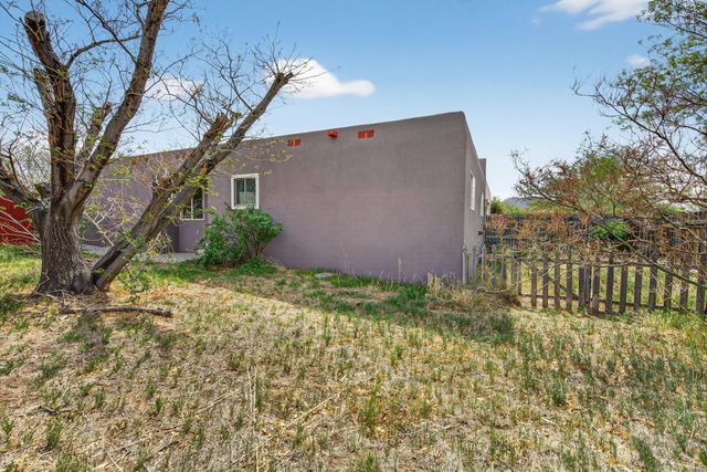 511 Pattie Lane SE, Albuquerque, NM 87123