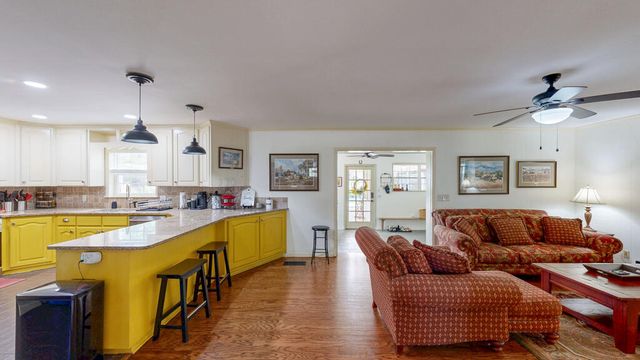 604 Rosemont Drive, Dothan, AL 36303