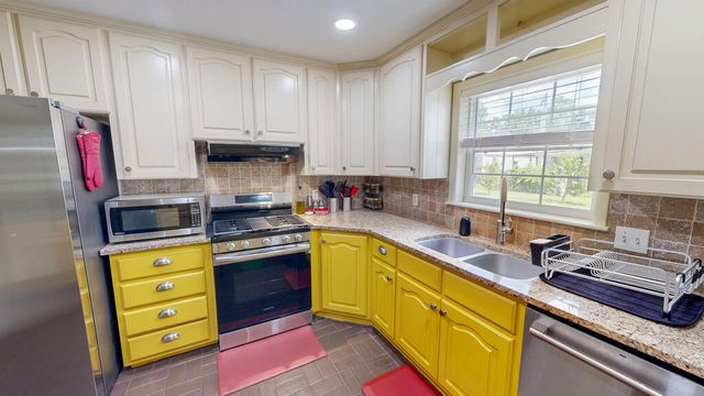 604 Rosemont Drive, Dothan, AL 36303