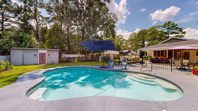 604 Rosemont Drive, Dothan, AL 36303
