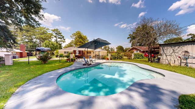 604 Rosemont Drive, Dothan, AL 36303