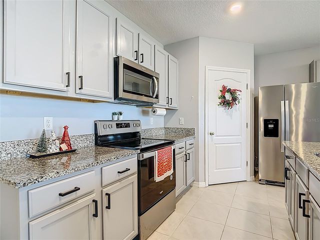 2796 GRANDBURY GROVE ROAD, Lakeland, FL 33811