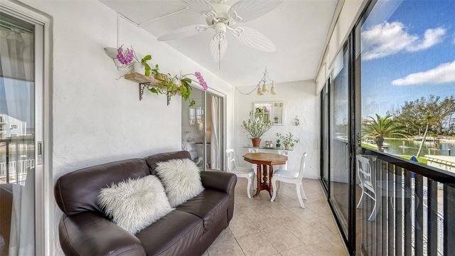 9200 MIDNIGHT PASS ROAD 25, Sarasota, FL 34242