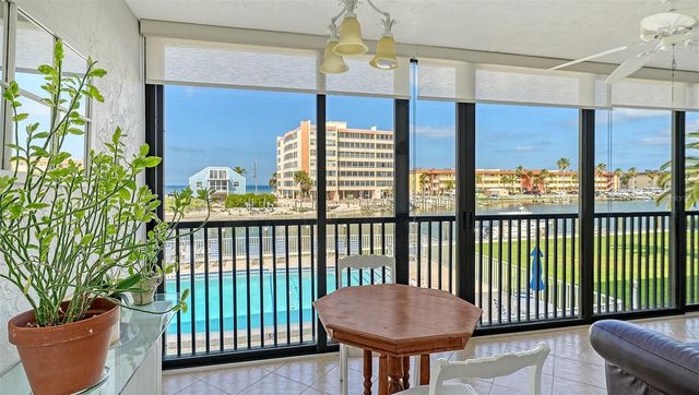 9200 MIDNIGHT PASS ROAD 25, Sarasota, FL 34242