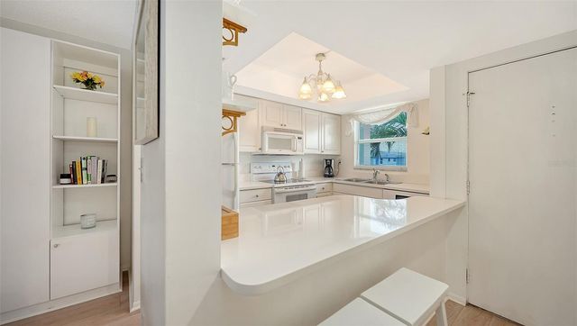 9200 MIDNIGHT PASS ROAD 25, Sarasota, FL 34242