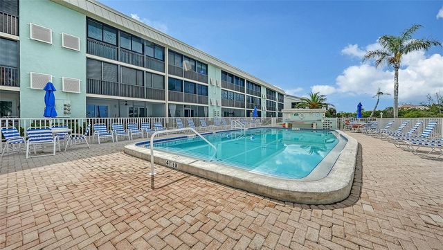 9200 MIDNIGHT PASS ROAD 25, Sarasota, FL 34242