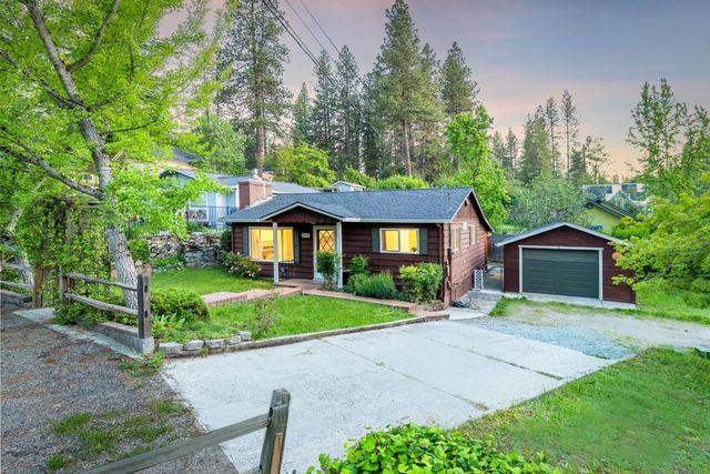 218 Drummond St, Nevada City, CA 95959