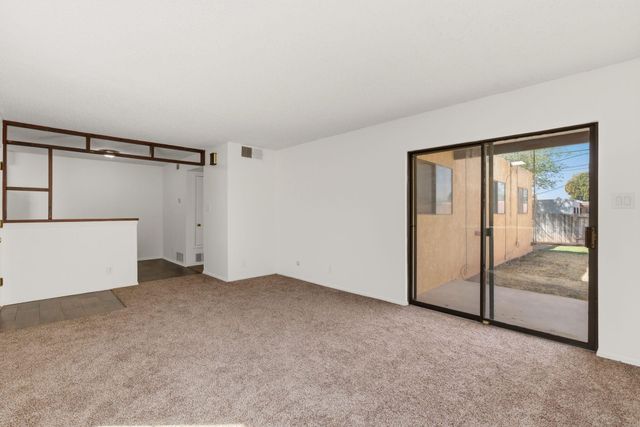 609 Alvarado Drive SE, Albuquerque, NM 87108