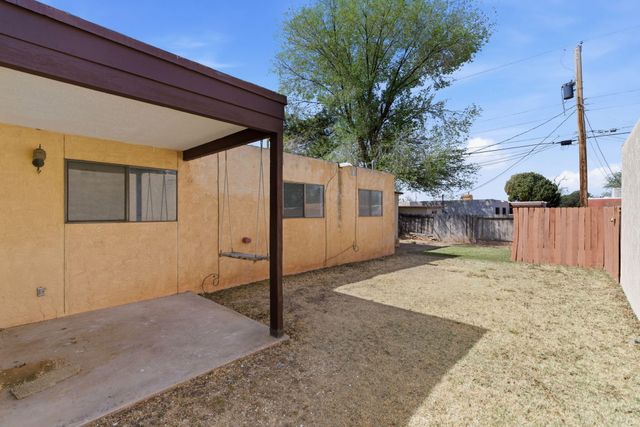 609 Alvarado Drive SE, Albuquerque, NM 87108